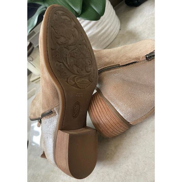 Sofft beige leather booties Sz 9 - Picture 3 of 16